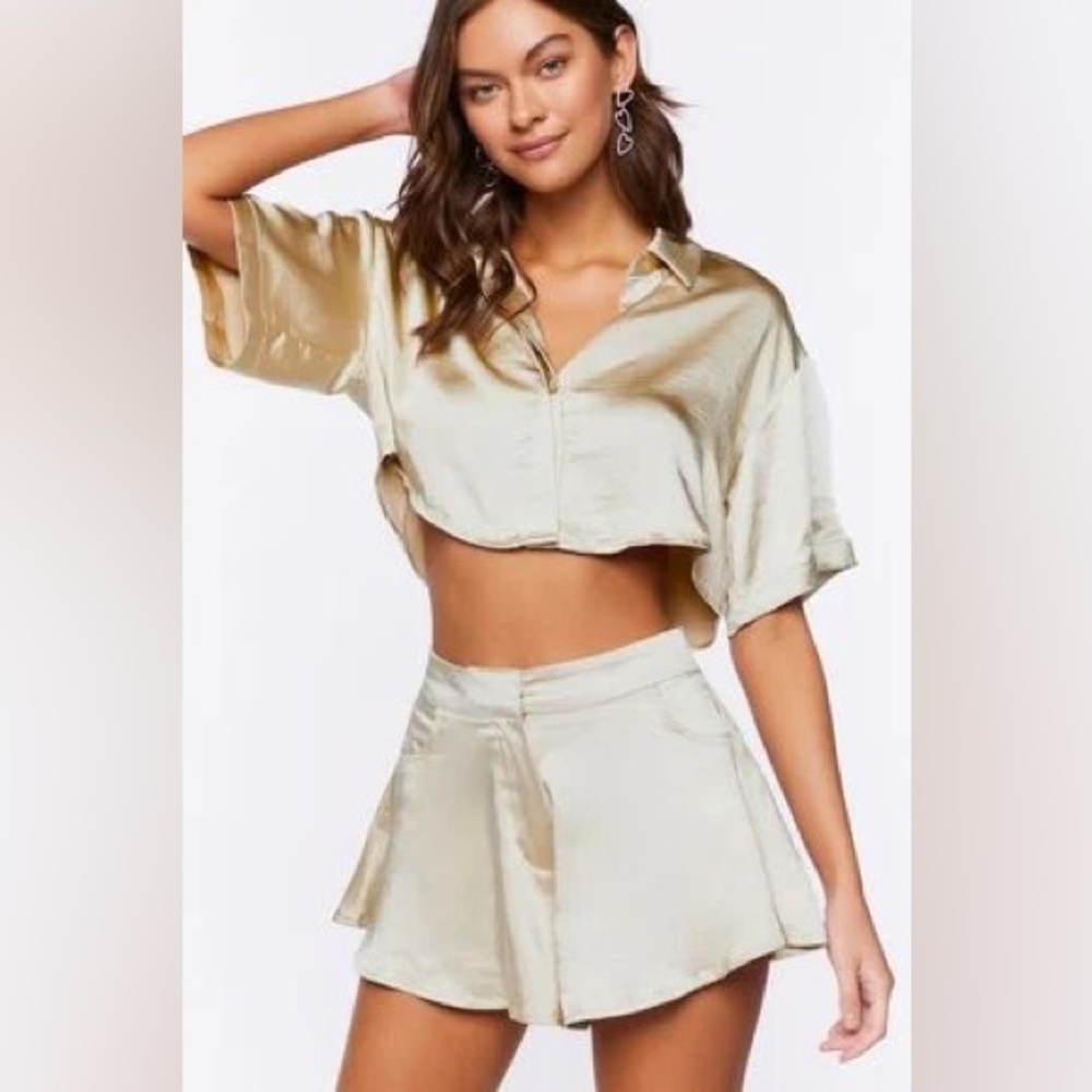 Forever 21 satin set
